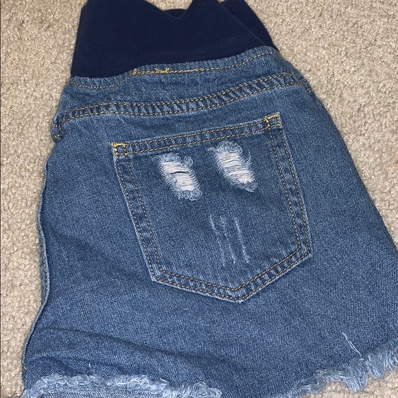 Maternity shorts “short short style” - Picture 2 of 5